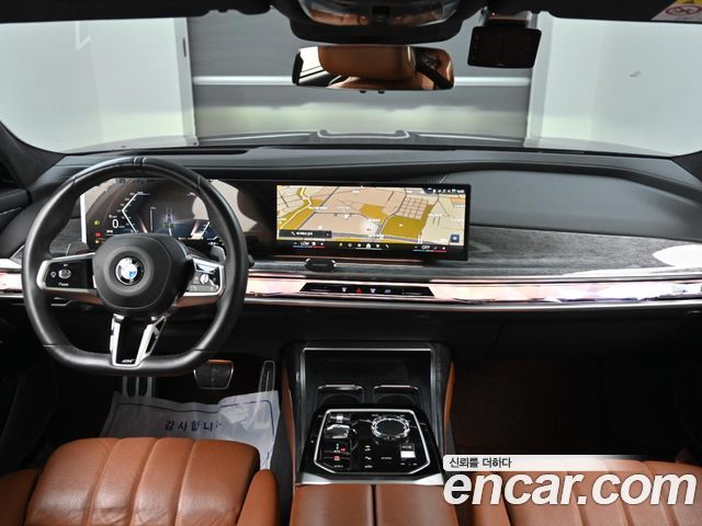 BMW 7 Series (G70) 740i sDrive M Sport 2023 — фото 7
