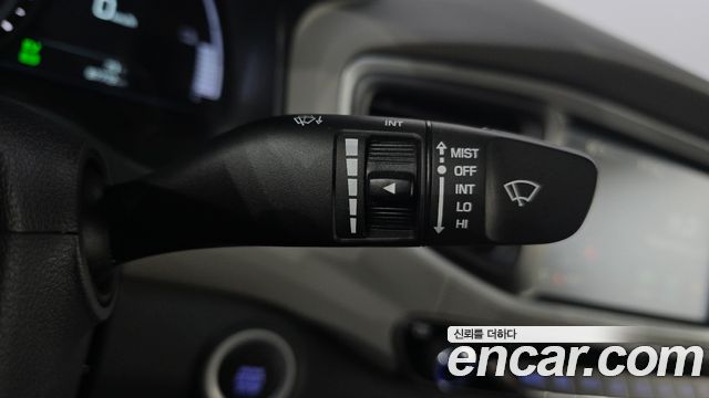Hyundai Ioniq Hybrid Q 2016 — фото 28