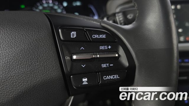 Hyundai Ioniq Hybrid Q 2016 — фото 30