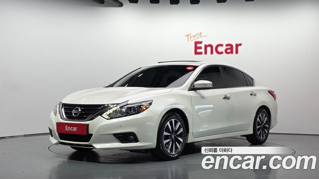 Nissan Altima 2.5 L33