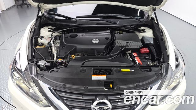 Nissan Altima 2.5 L33 2017 — фото 6