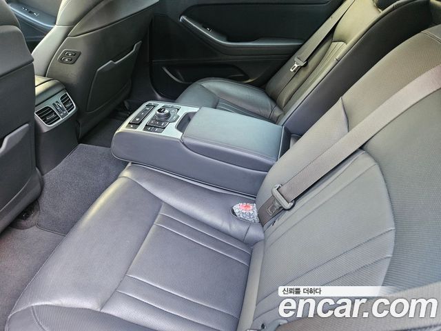 Genesis G80 3.3 GDI Luxury 2017 — фото 10