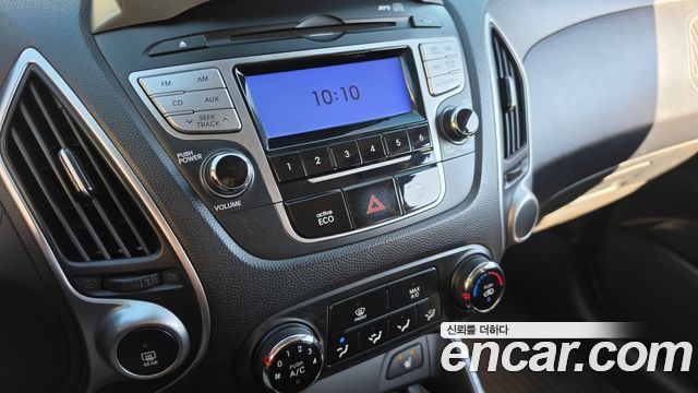Hyundai Tucson ix Diesel 2WD X20 Luxury 2012 — фото 16