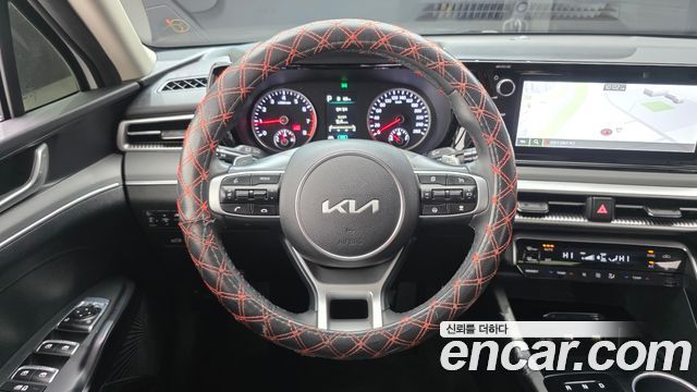 Kia K5 (III) 2.0 Prestige 2023 — фото 12