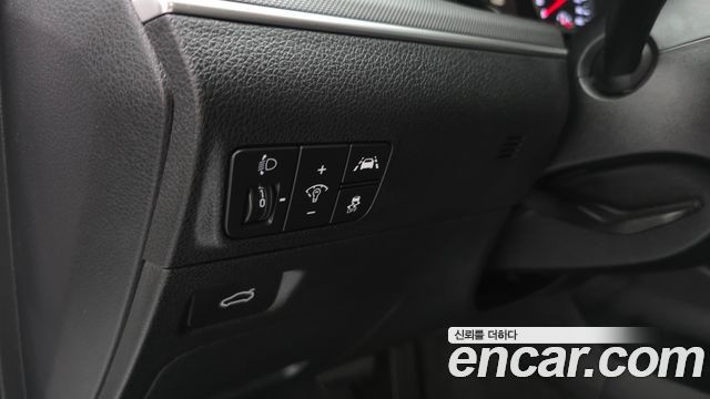 Kia K5 (III) 2.0 Prestige 2023 — фото 14