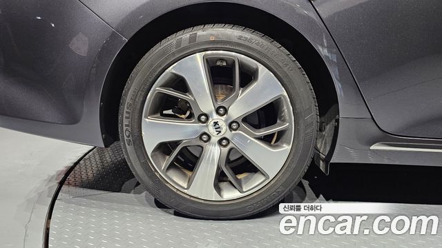 Kia K5 (II) 2.0 Turbo SX GT LINE 2017 — фото 5