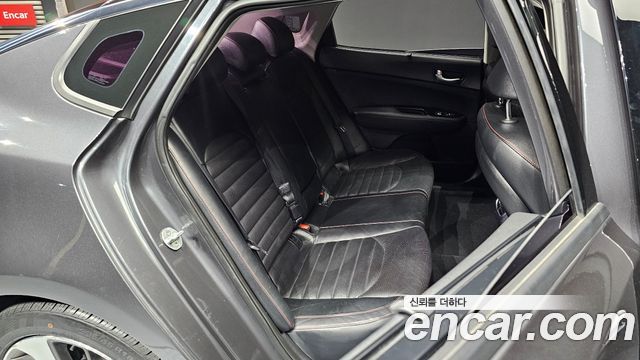 Kia K5 (II) 2.0 Turbo SX GT LINE 2017 — фото 11