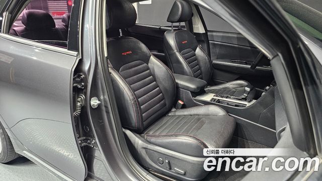 Kia K5 (II) 2.0 Turbo SX GT LINE 2017 — фото 12