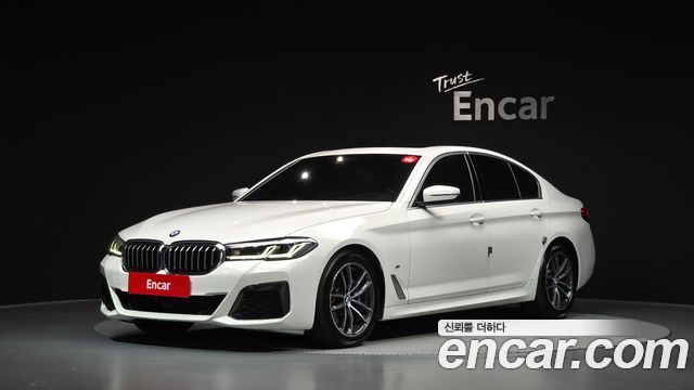 BMW 5 Series (G30) 520i M Sport 2022 — фото 1
