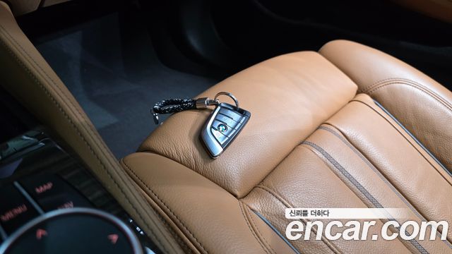 BMW 5 Series (G30) 520i M Sport 2022 — фото 38