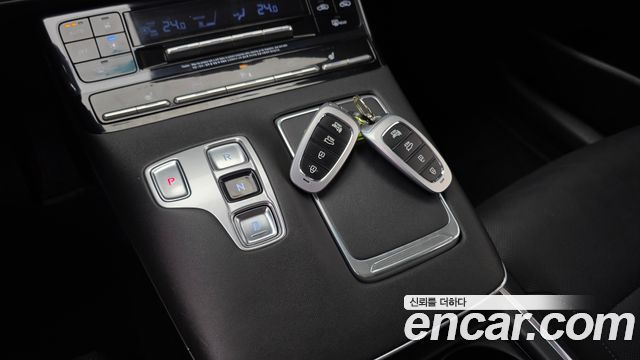 Hyundai Grandeur (IG) 3.0 LPi Rent Car Premium 2020 — фото 9