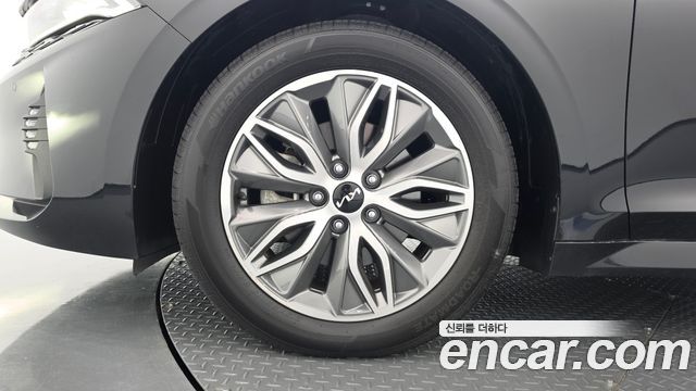 Kia K5 Hybrid (III) Prestige 2023 — фото 5