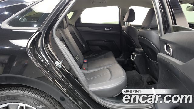 Kia K5 Hybrid (III) Prestige 2023 — фото 11