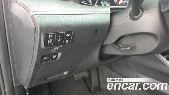 Kia K5 Hybrid (III) Prestige 2023 — фото 18
