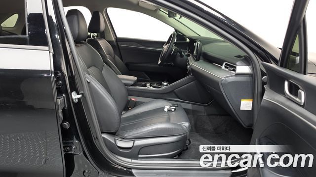 Kia K5 Hybrid (III) Prestige 2023 — фото 26