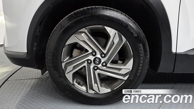 Hyundai Santa Fe Diesel 2.2 2WD Premium Choice 2021 — фото 5