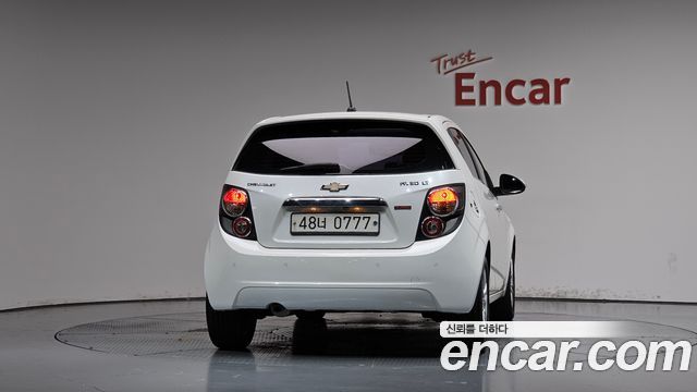 Chevrolet Aveo Hatchback 1.4 Turbo LT hi-deluxe 2016 — фото 4