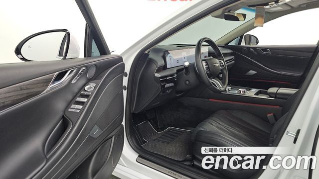 Genesis G80 (RG3) Gasoline 2.5 Turbo AWD 2025 — фото 10