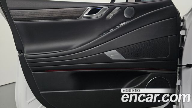 Genesis G80 (RG3) Gasoline 2.5 Turbo AWD 2025 — фото 24