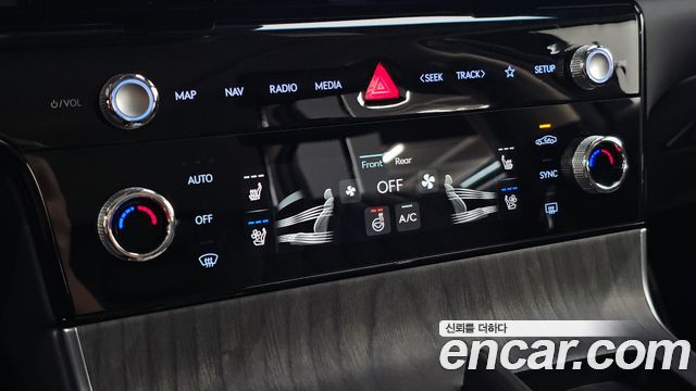 Genesis G80 (RG3) Gasoline 2.5 Turbo AWD 2025 — фото 27