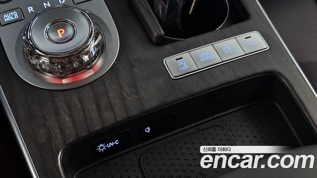 Genesis G80 (RG3) Gasoline 2.5 Turbo AWD 2025 — фото 37