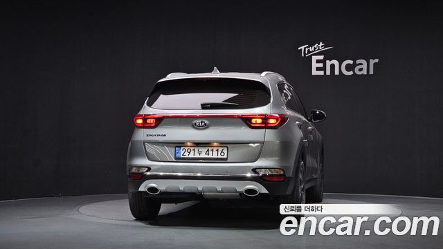 Kia Sportage The Bold Diesel 2.0 2WD Prestige 2021 — фото 4
