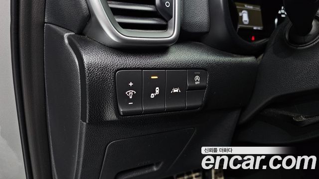 Kia Sportage The Bold Diesel 2.0 2WD Prestige 2021 — фото 17