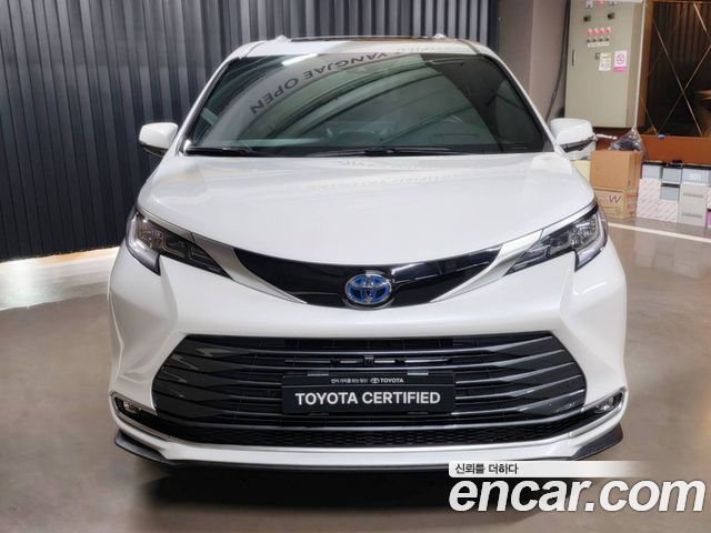 Toyota Sienna (IV) 2.5 Hybrid 2WD 2025 — фото 4