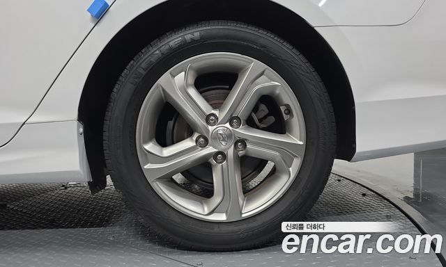 Hyundai Sonata New Rise 2.0 Smart Choice 2019 — фото 21