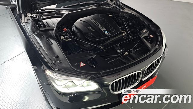 BMW 7 Series (F01) 730d 2013 — фото 6