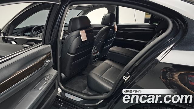 BMW 7 Series (F01) 730d 2013 — фото 12