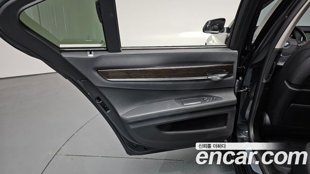 BMW 7 Series (F01) 730d 2013 — фото 25