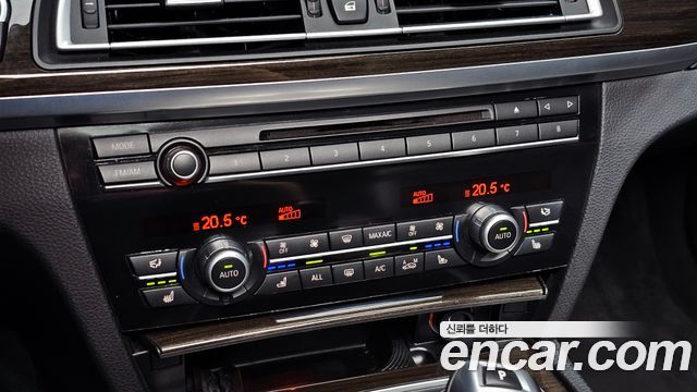 BMW 7 Series (F01) 730d 2013 — фото 27