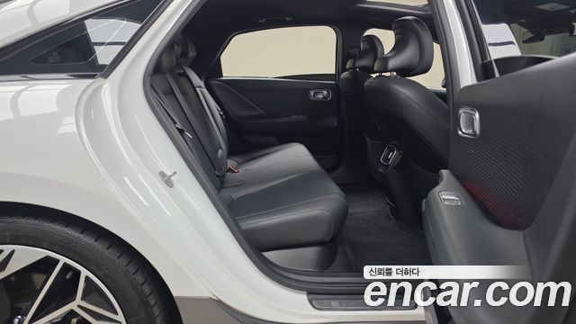 Hyundai Ioniq 6 Long Range AWD Prestige 2023 — фото 11