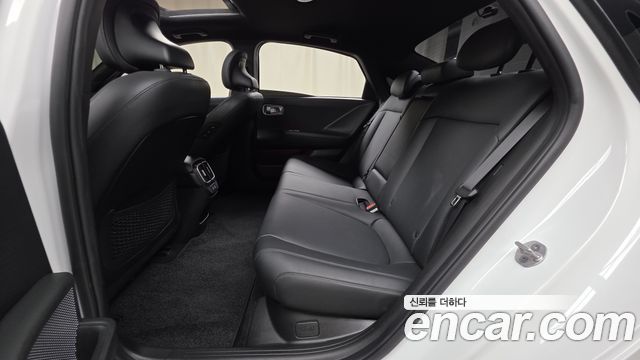 Hyundai Ioniq 6 Long Range AWD Prestige 2023 — фото 12