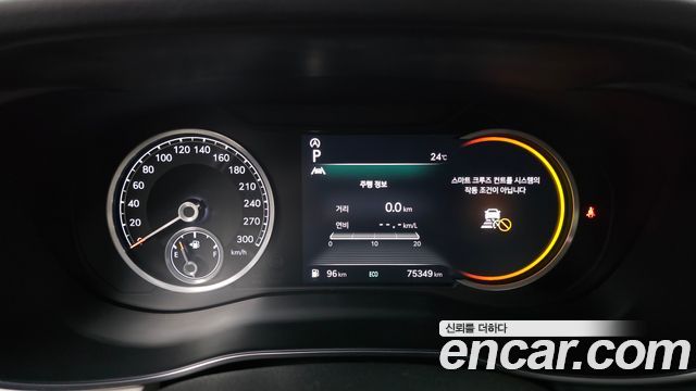 Genesis G70 Gasoline 2.0T 2WD 2022 — фото 8