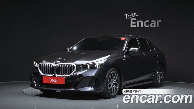 BMW 5 Series (G60) 520i M Sport 2025 — фото 1