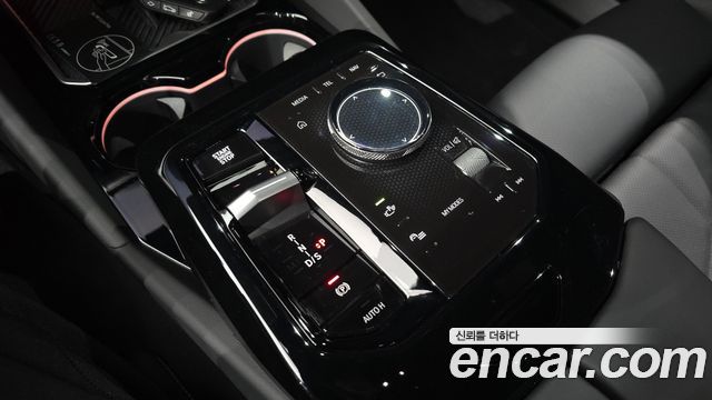 BMW 5 Series (G60) 520i M Sport 2025 — фото 9