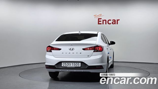 Hyundai Avante (AD) 1.6 Smart 2020 — фото 4