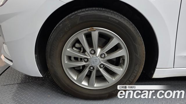 Hyundai Avante (AD) 1.6 Smart 2020 — фото 5