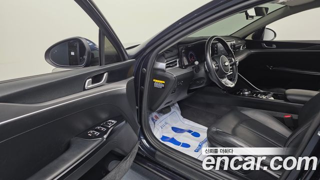 Kia K5 (III) 2.0 Prestige 2020 — фото 10