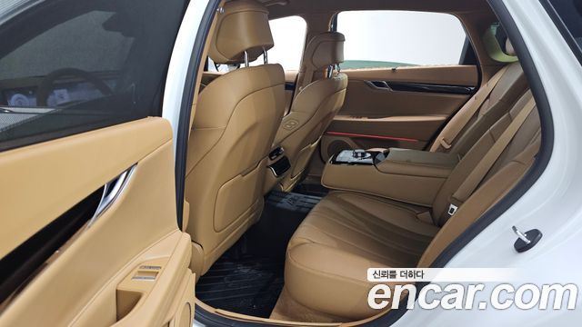 Genesis G80 (RG3) Gasoline 2.5 Turbo AWD 2025 — фото 11