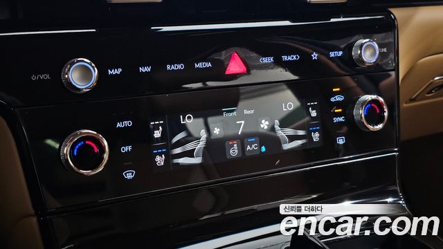 Genesis G80 (RG3) Gasoline 2.5 Turbo AWD 2025 — фото 20