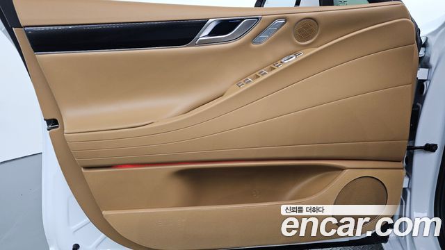 Genesis G80 (RG3) Gasoline 2.5 Turbo AWD 2025 — фото 24