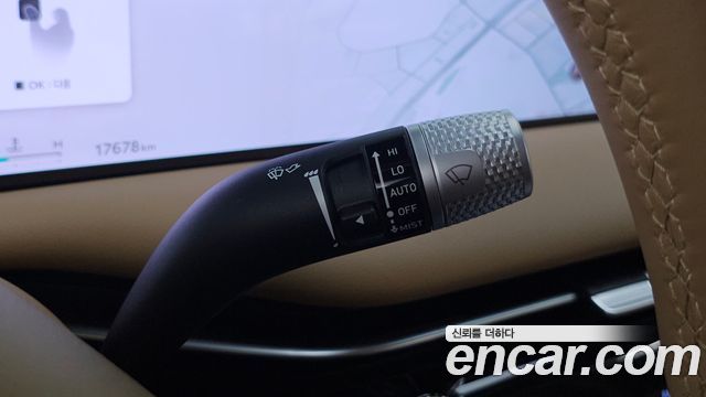 Genesis G80 (RG3) Gasoline 2.5 Turbo AWD 2025 — фото 32