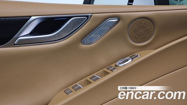 Genesis G80 (RG3) Gasoline 2.5 Turbo AWD 2025 — фото 33
