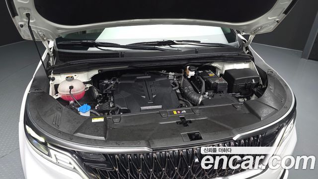 Kia Carnival (IV) Gasoline 9-seater Limousine(Special vehicle) 2022 — фото 6