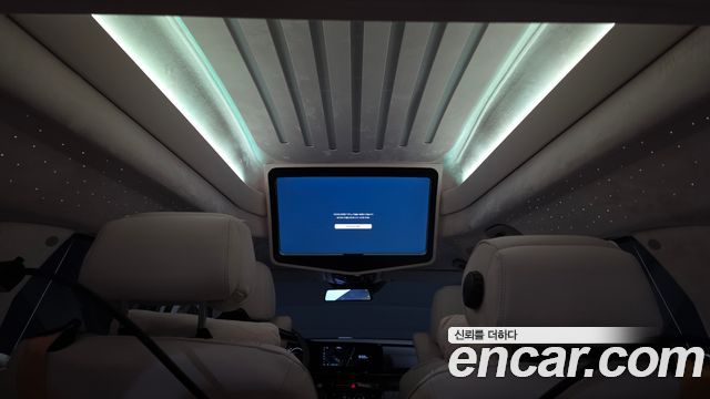 Kia Carnival (IV) Gasoline 9-seater Limousine(Special vehicle) 2022 — фото 18