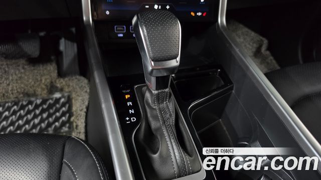 KG Mobility (SsangYong) Torres Gasoline 1.5 2WD T7 2023 — фото 9