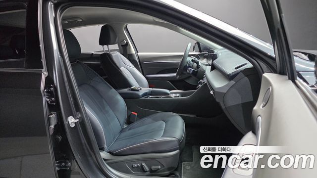 Hyundai Sonata The Edge (DN8) 1.6 Turbo Inspiration 2024 — фото 26